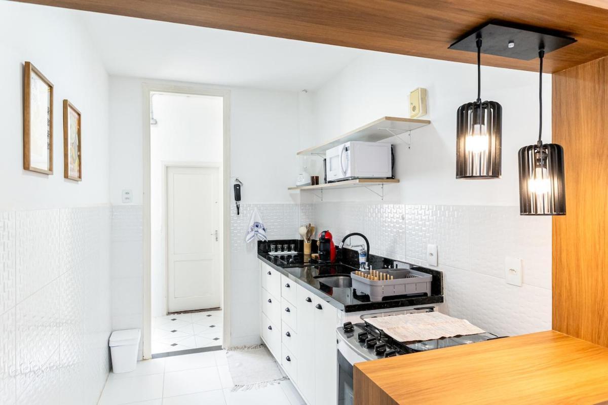 Staybr Copa - Apto 3 Quartos - A 200Mts Do Posto 2 De Copacabana Apartment Rio de Janeiro